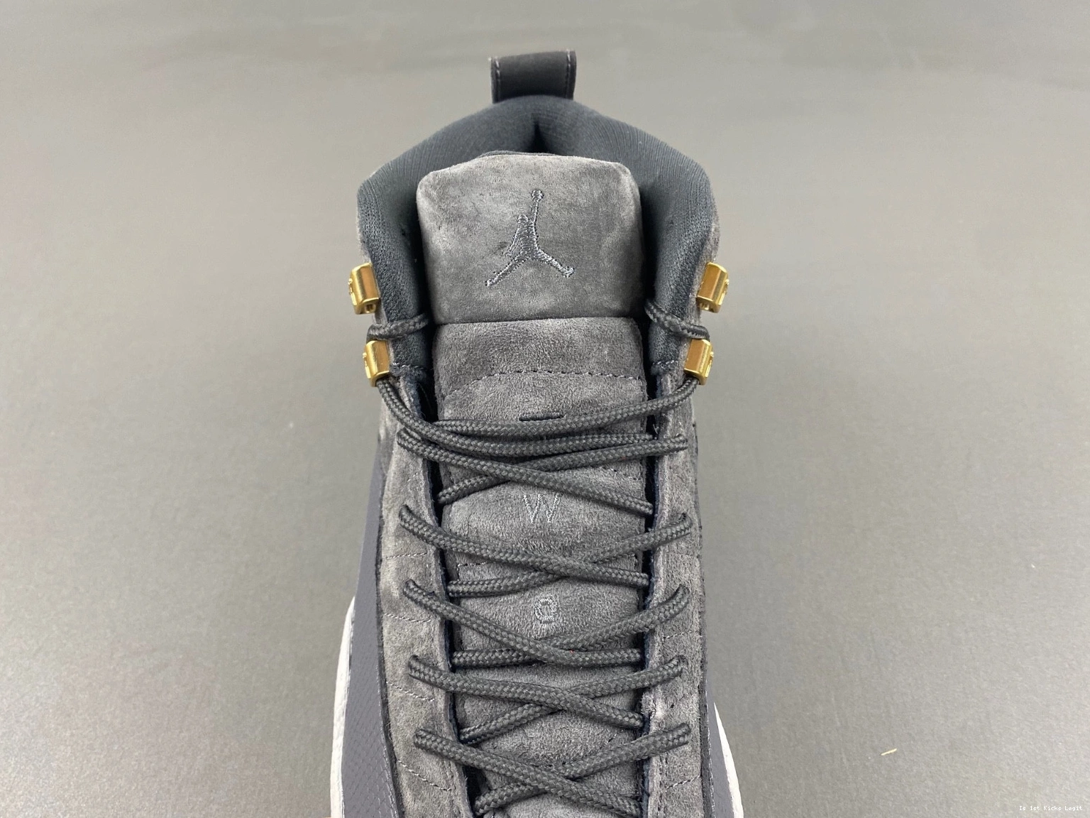 12 Dark Grey Retro Jordan 130690-005 - Men's 0419